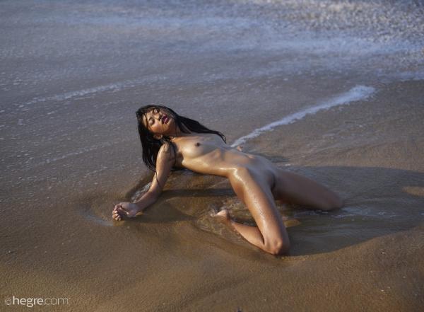 Hiromi galet sexig strandfotografering #14