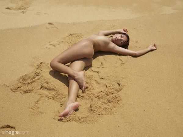 Nokaut Jessy na plaży #33